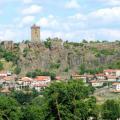 Donjon de Polignac près du Puy (famille célèbre)