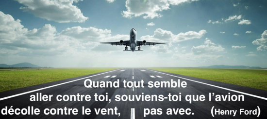 L avion decolle contre le vent